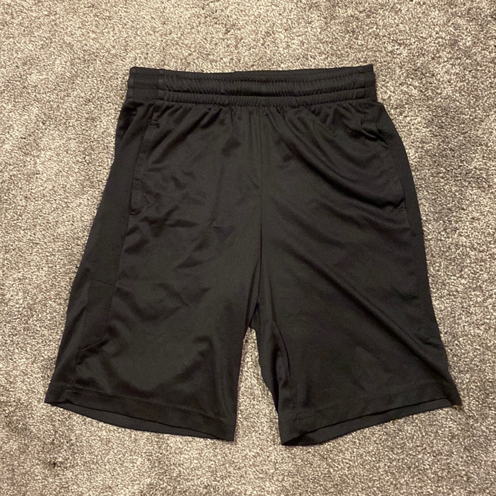 Tek Gear BOYS SHORTS, size Medium 10/12
